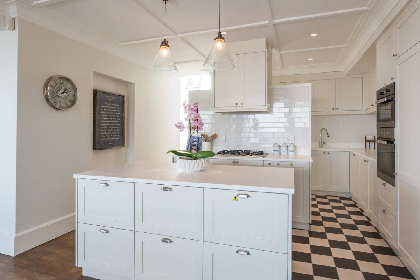 The Podium Penthouse E Apartment *